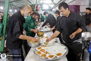 خدمت&zwnj;رسانی موکب آذربایجانی&zwnj;ها به زائرین حضرت رضا(علیه&zwnj;السلام)