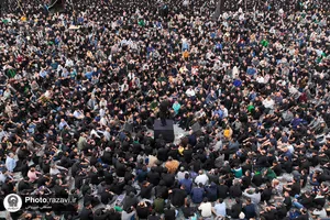 آیین چهارپایه خوانی در سالروز شهادت امیرالمومنین علیه السلام در حرم مطهر رضوی - 1