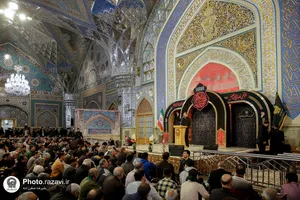 عزاداری شام شهادت موسی بن جعفر(علیه السلام) در حرم مطهر رضوی