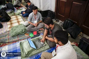 آغاز اعتکاف نوجوانان در حرم مطهر رضوی