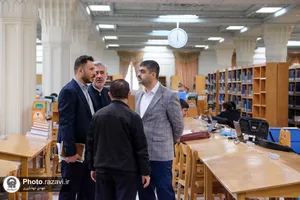 بازدید جمعی از مسئولین عتبه علویه از کتابخانه آستان قدس رضوی