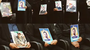 حضور خادمان حرم مطهر رضوی در میان مردم امام‌رضایی نهاوند/فیلم