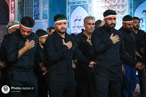 عزاداری سنتی شب هشتم محرم در &laquo;حسینیه حرم&raquo;