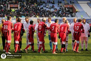 دیدار تیم منتخب فوتبال خراسان و تیم ملی ۱۹۹۸