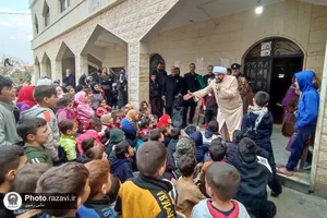 حضور خدام حرم مطهر رضوی بین آوارگان سوری
