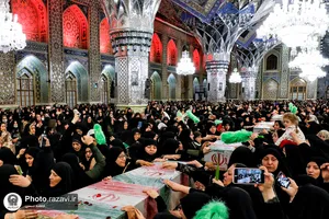 مراسم وداع با پیکر شهدای گمنام دفاع مقدس در حرم مطهر رضوی