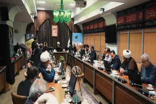 بازدید جمعی از نمایندگان مجلس شورای اسلامی از پروژه‌های عمرانی حرم مطهر رضوی