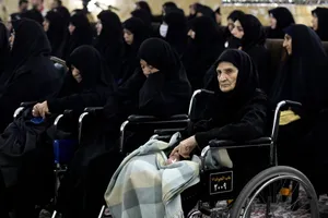 مادران شهدا الگوهای صبر و مقاومت برای امروز و فردای کشور هستند