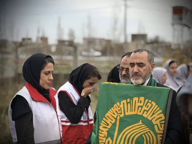 سنندج معطر به عطر رضوی؛ حضور کاروان «زیر سایه خورشید» در دهه کرامت/ گزارش تصویری