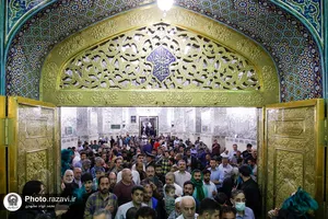 آیین تعویض پرچم گنبد و پوش ضریح مطهر حضرت رضا علیه&zwnj;السلام به مناسبت حلول ماه ربیع&zwnj;الاول