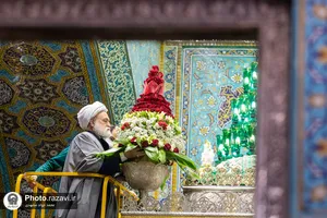 گل آرایی ضریح مطهر امام رضا علیه&zwnj;السلام