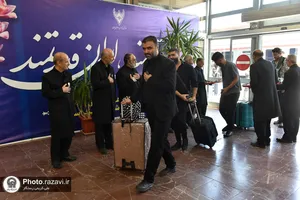 استقبال از زائرین دهه آخر صفر در ایستگاه راه آهن شهید رئیسی مشهد