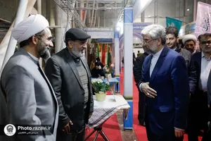 بازدید مدیر عالی حرم مطهر رضوی از نمایشگاه قرآن و عترت مشهد