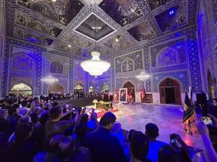 روایتی از اربعین تدفین رهبر شهید در حرم مطهر رضوی و تجدید پیمان امت با شعار «با تو در عهدیم تا صبح ظهور»