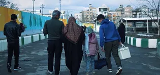سرانجام انتظار به پایان رسید؛ پدری روز پدر به خانه بازگشت