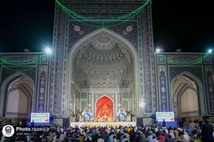 مراسم جشن میلاد امام رضا علیه&zwnj;السلام در حرم مطهر رضوی