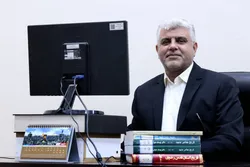 کتاب «مشهدالرضا (ع)»؛ بازخوانی تاریخ آستان قدس رضوی در آینه ۲۲۰ سفرنامه خارجی
