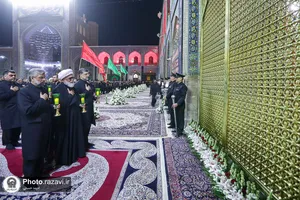 مراسم شام غریبان امام حسین(علیه&zwnj;السلام) در حرم مطهر رضوی