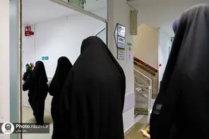 عیادت از مادر و نوزاد تازه متولد شب قدر در جوار حرم امام رضا علیه&zwnj;السلام