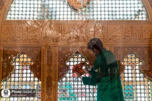 آیین غبارروبی مسجد گوهرشاد در آستانه ماه مبارک رمضان