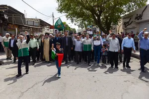 خادمیاران رضوی شهرستان لارستان پیشگام در راهپیمایی روز قدس/ گزارش تصویری