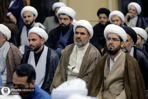 نشست تخصصی اداره پاسخگویی به سوالات شرعی با حضور آیت الله سبحانی