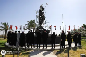 حضور خدام حرم مطهر رضوی در یادمان شهدای مقاومت در بغداد