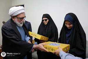 دیدار تولیت آستان قدس رضوی با خانواده روشندل نخبه