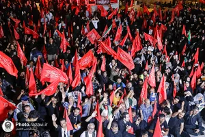 حضور کاروان سفیران امام رئوف علیه&zwnj;السلام در ابتدای مسیر پیاده&zwnj;روی زائران اربعین در نجف اشرف
