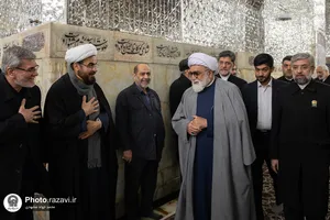 غبارروبی ضریح منور رضوی