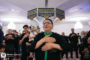 اجرای نیت موقوفه مهدی قلی خان قرایی در حرم مطهر رضوی