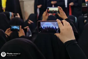 عزاداری بانوان عاشورایی اردو زبان در حرم مطهر رضوی