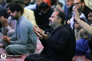 تقدیر از خادمان و مداحان حسینی حرم مطهر رضوی
