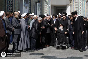 تشییع پیکر همسر آیت الله مرتضوی در حرم مطهر رضوی
