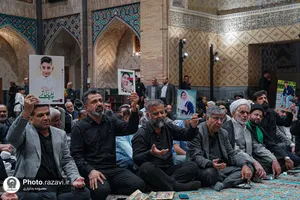 تشرف خانواده شهدا و جانبازان لامرد فارس به حرم مطهر رضوی
