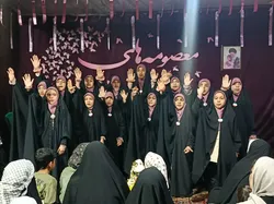 رجزخوانی دختران بیرجندی برای دشمن در اجتماع «معصومه‌های وطن»