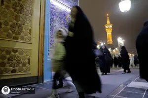حال و هوای حرم مطهر رضوی در شب مبعث