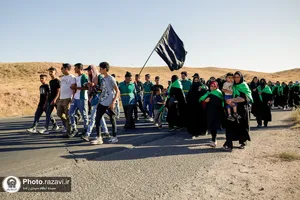 زائران پیاده امام رضا علیه&zwnj;السلام