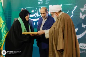 تشرف کاروان توان&zwnj;یابان زیارت اولی&zwnj; سراسر کشور به حرم مطهر رضوی