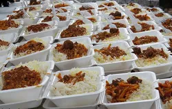 بهره‌مندی ۹۲ هزار نفر از سفره اطعام حسینی در بم