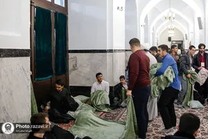 آغاز اعتکاف نوجوانان در حرم مطهر رضوی
