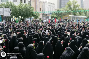 گلباران حرم مطهر رضوی در روز میلاد حضرت معصومه سلام الله علیها