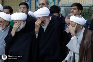 مراسم تشییع پیکر همسر مکرمه آیت الله وحید خراسانی در حرم مطهر رضوی