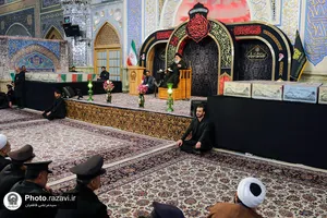عزاداری ظهر شهادت حضرت فاطمه زهرا(سلام الله علیها) در حرم مطهر رضوی