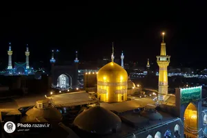 حال و هوای حرم مطهر رضوی در شب میلاد حضرت زهرا (س)