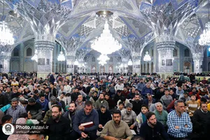مناجات خوانی دهه آخر ماه مبارک رمضان در حرم مطهر رضوی