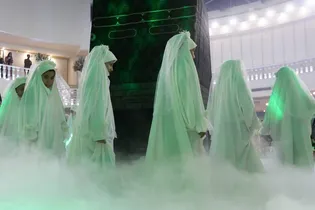 جشن باشکوه تکلیف دختران نومکلف مدارس امام رضا (ع) برگزار شد