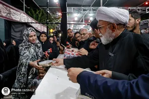 بازدید تولیت آستان قدس رضوی از موکب بنیاد رضوی