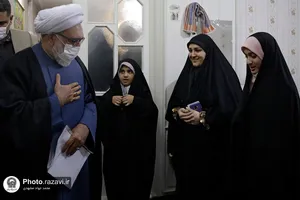 دیدار تولیت آستان قدس رضوی با خانواده شهدا