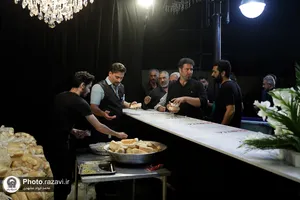 بازدید قائم مقام تولیت آستان قدس رضوی از خدمت&zwnj;رسانی مواکب اطراف حرم